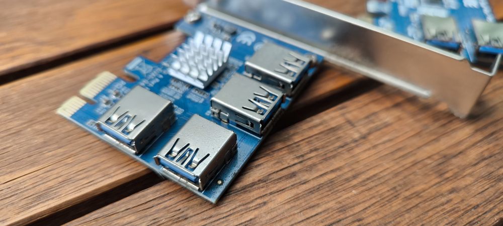 Adaptador PCI-e Riser para mineração Bitcoin mining