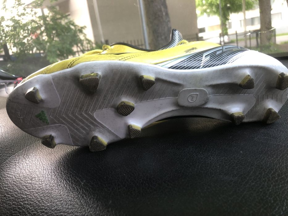 Chuteiras adidas F10 TRX FG Amarelas – Tamanho 48 (Raro)