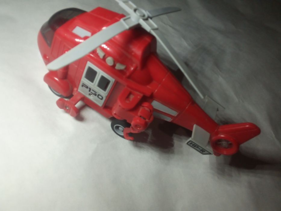 Вертолет детский