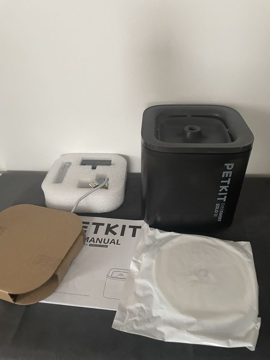 PetKit fontanna dla kota Eversweet Solo SE  1,8 litra, czarny