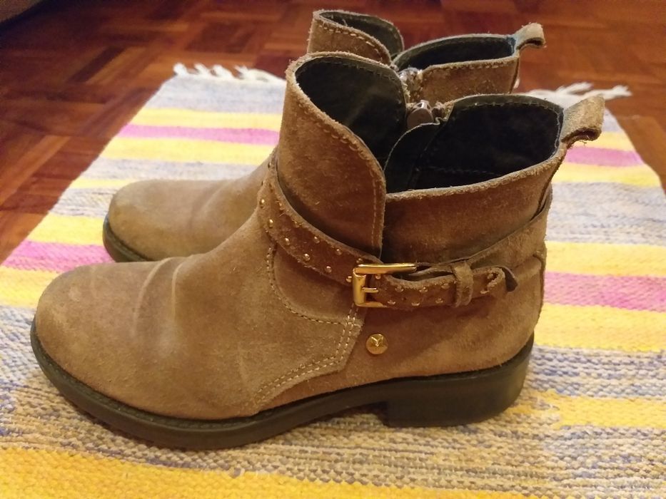 Botas camel em camurça n.35