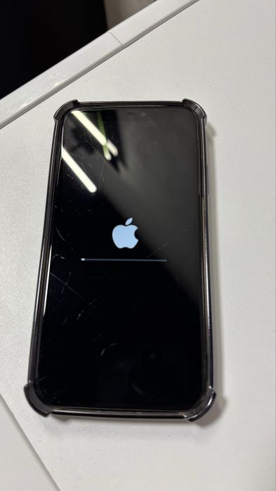 iPhone 11, 64Gb, czarny, 100% sprawny, bez simlocka.