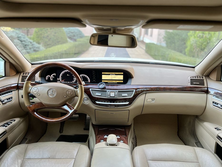 Mercedes-Benz S350 w221