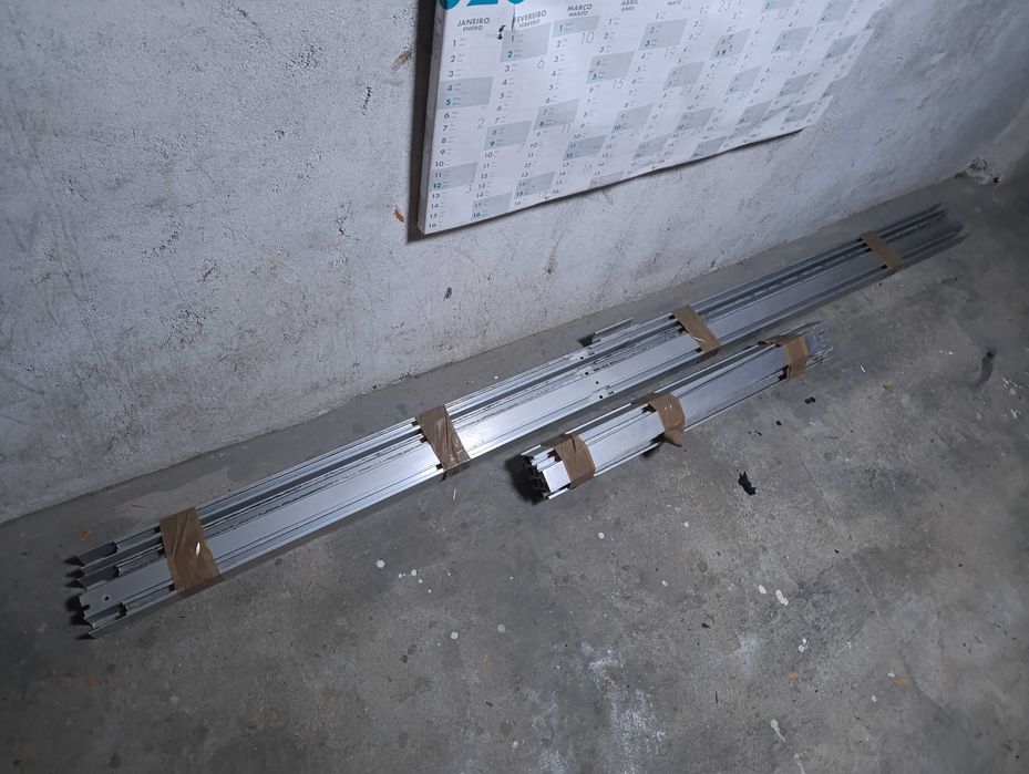 Perfis de aluminio (8kg)