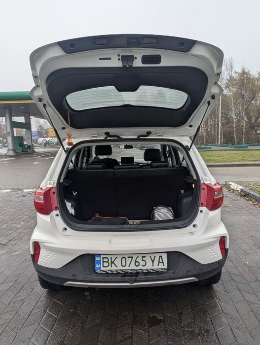 Заголовок: BAIC EC5 2019 — Надійний електро-кросовер: 400 км на одному