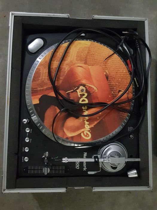 Numark TT500 + igła Shure + solidny CASE – DJ