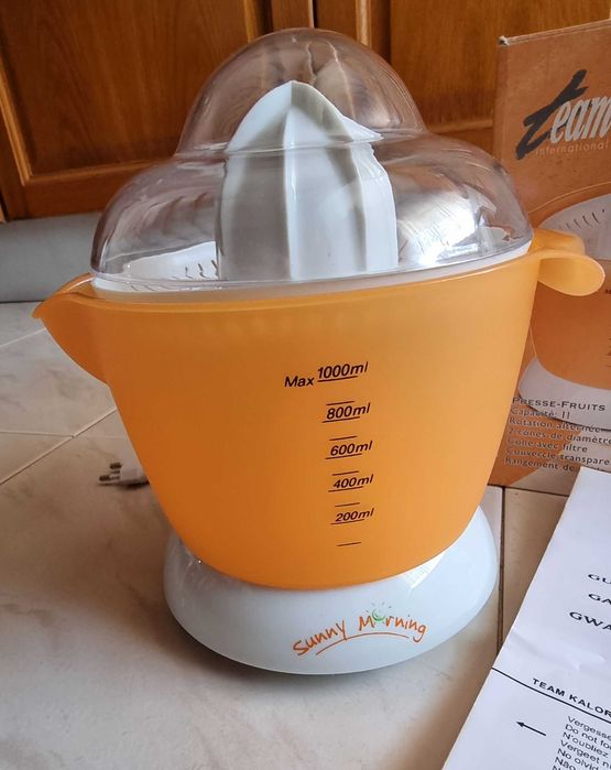 Espremedor de citrinos EAM