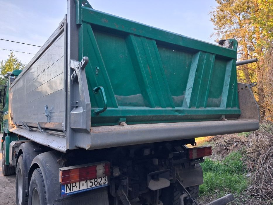 Samochód ciężarowy Wywrotka MERCEDES 2644