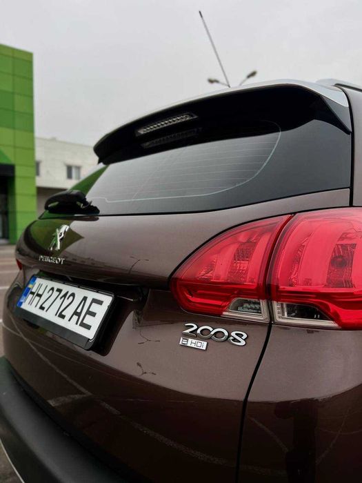 Peugeot 2008 2015
