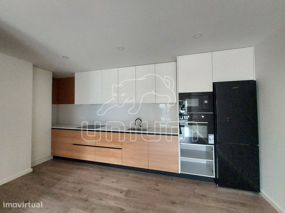 APARTAMENTO T1 - Santa Marta de Portuzelo
