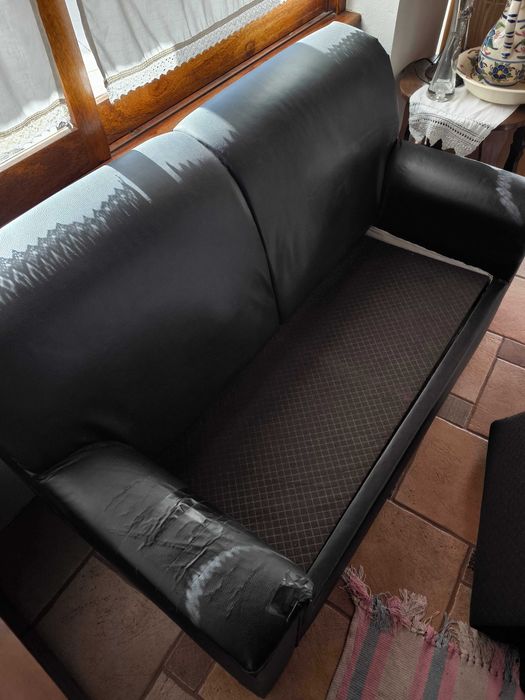 Sofá cama em bom estado