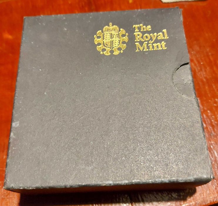 Moeda 5 Pounds "Restoration of the Monarchy" Prata -Edição Limitada