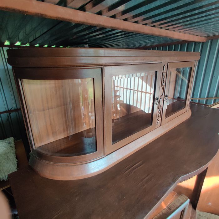 Kredens z nadstawką, komoda