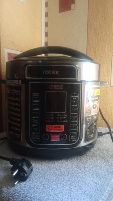 Продам мультиварку Rotex repc76-b