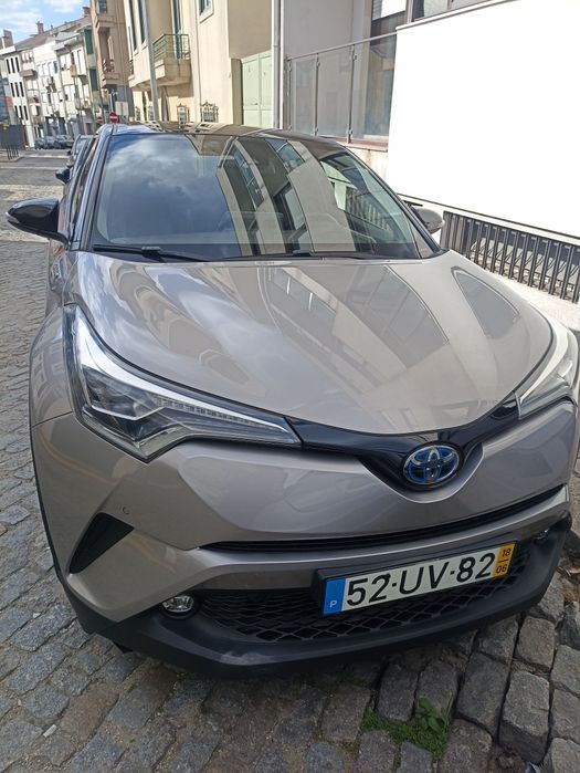 Toyota C-HR 1.8 Híbrido Exclusive + P.Luxury — photo 2
