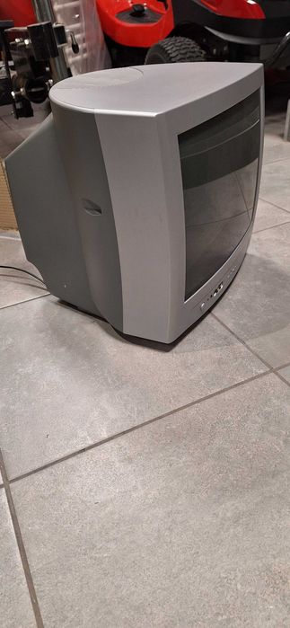 telewizor kineskopowy