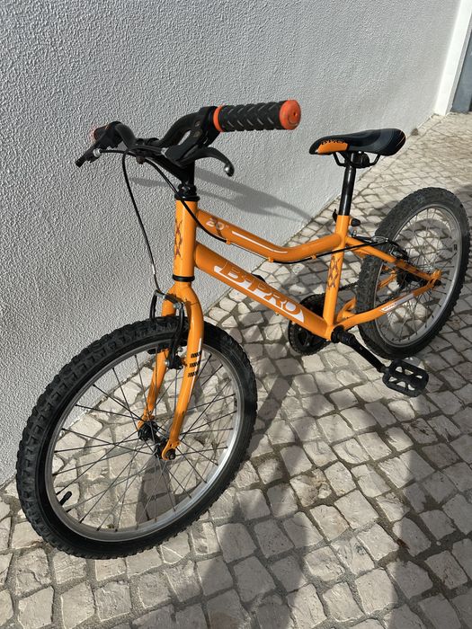 Bicicleta B-Pro - roda 20