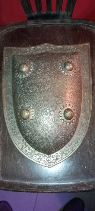 Escudo ornamental Indiano