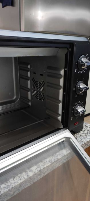 Mini forno Moulinex de 33L