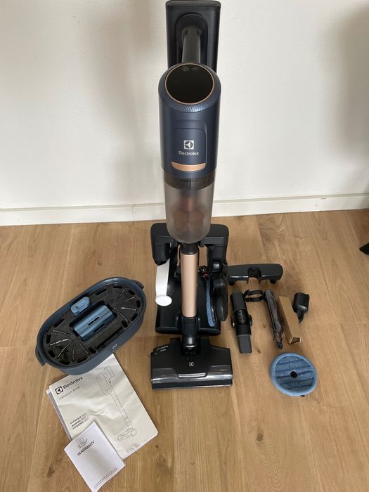 Odkurzacz pionowy ELECTROLUX Power Hygienic 800