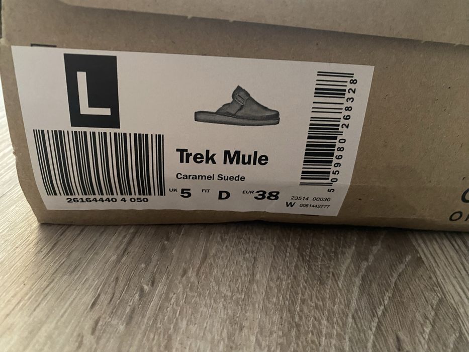 Chodaki damskie Clarks Originals Trek Mule 38