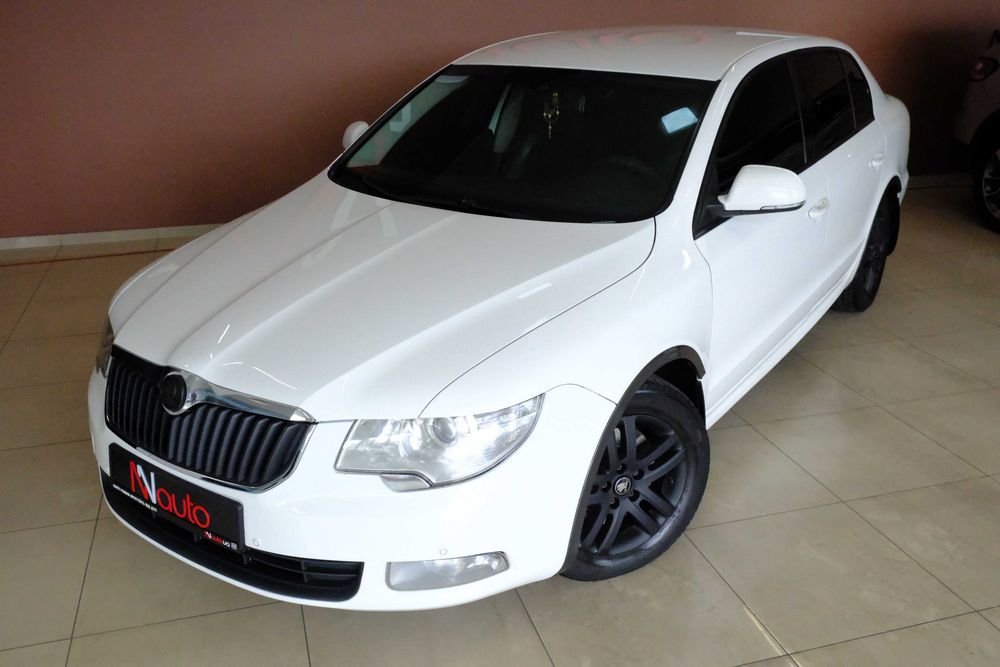 Skoda Superb 2011
