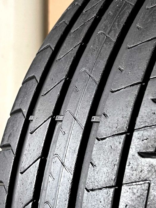 Pneus Pirelli Pzero PZ4 (Porsche) - 275/35/21 - Como NOVOS