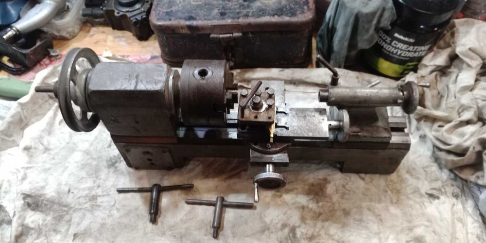 Настольный мини токарный станок