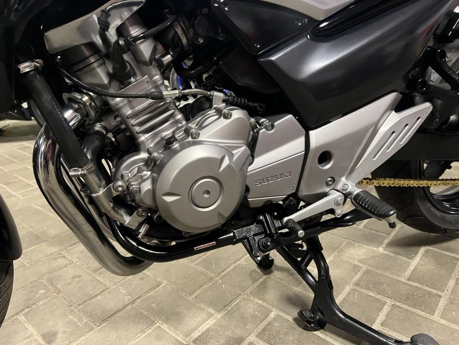 Suzuki GSR250 2012г.