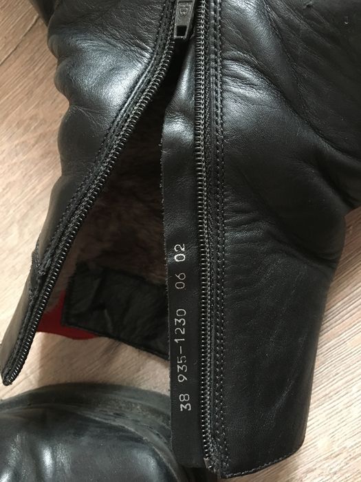 Женские ботинки