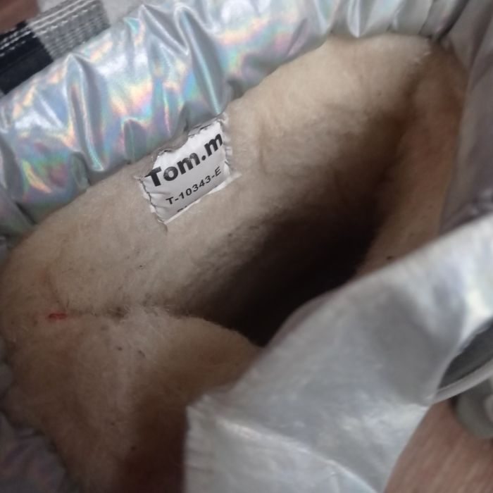 Зимові сапожки для дівчинки