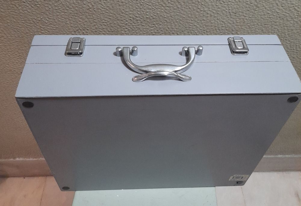 Caixa utilitária madeira