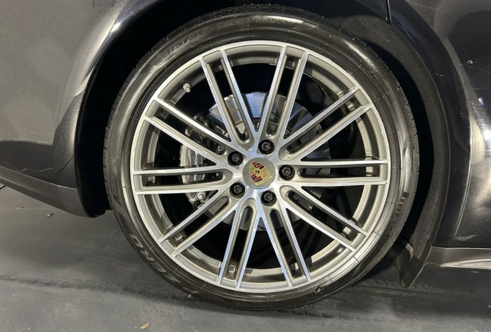 MELHOR OFERTA Jantes e pneus 21”  Porsche panamera turbo,exclusive design multiraios