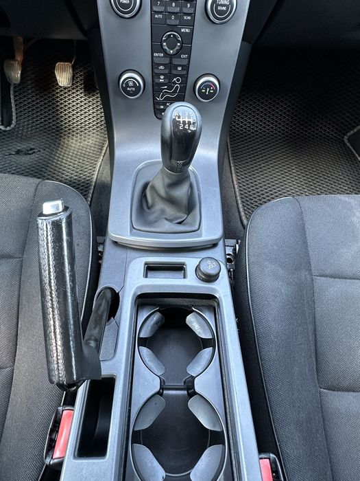 Volvo V50 2012 VIN YV1MW84E1C2693199 фото оголошення 3 з 21