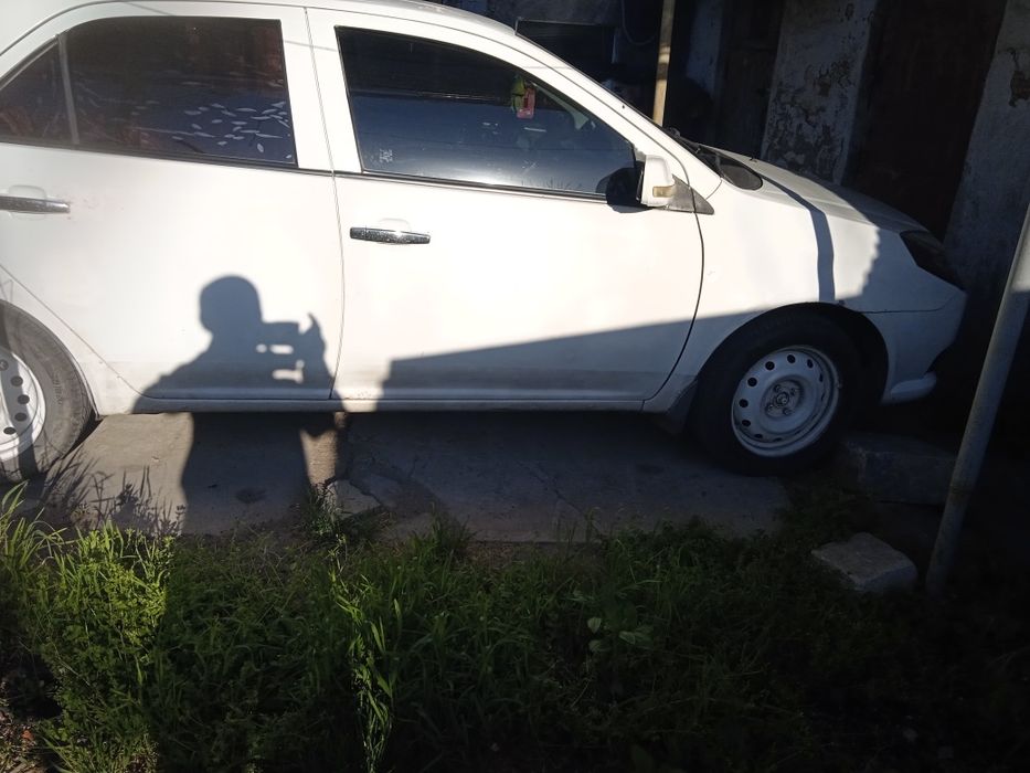 Автомобиль GEELY MK