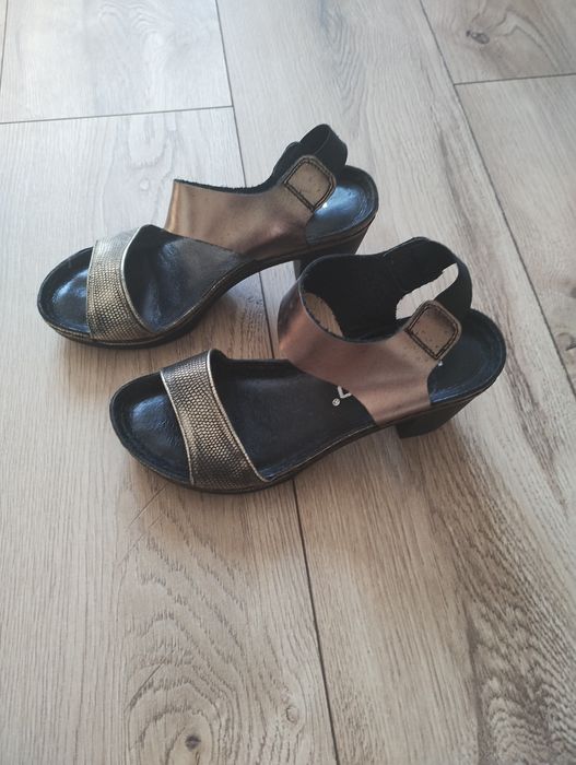 Sandały jak nowe Karino