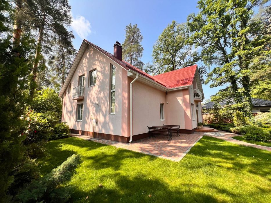 Торг‼️Просторий будинок 231м2 ТОР ЛОКАЦІЯ БЕЗ додаткових вкладень