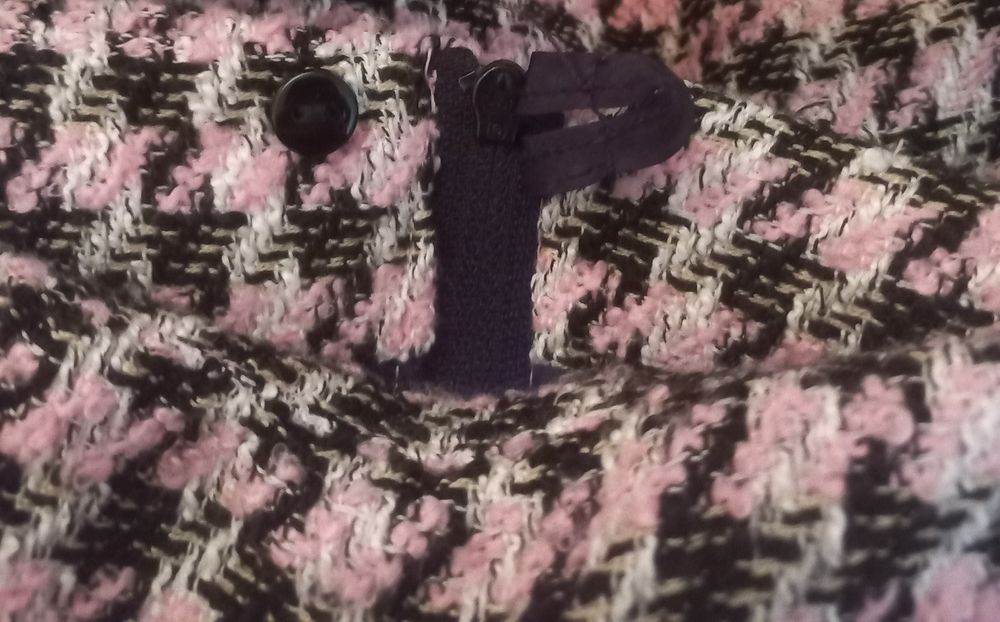 Spódnica w różową pepitkę