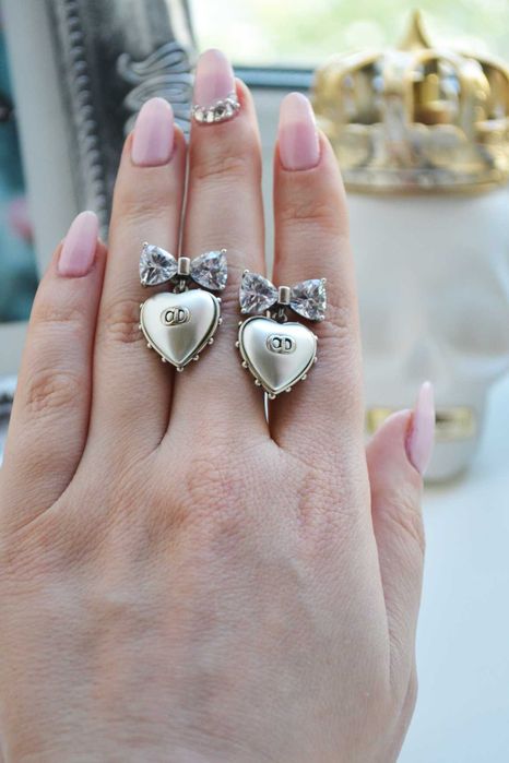 Роскошные серьги банты с сердцами Dior