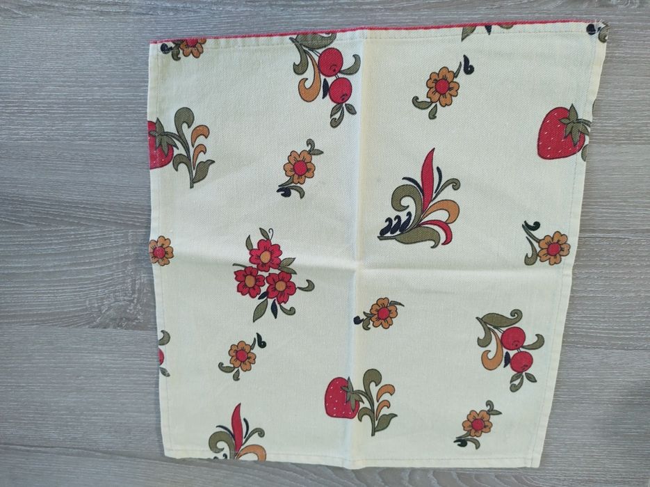 Скатерть хлопковая, в стиле Кантри + 6 салфеток.