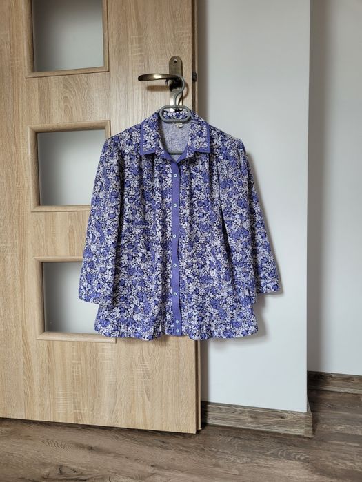 Garsonka ze spódnicą niebieskie kwiaty XXL