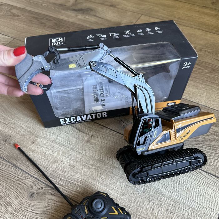 Koparka excalator sterowany na pilot metalowa