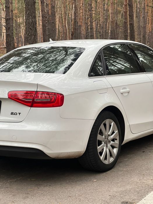 Audi a4 b8 2012 рестайлінг