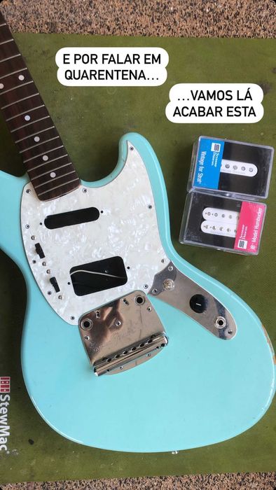 Guitarra Fender Jagstang de 1995 MIJ - Primeira Série