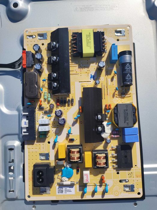 Запчастини телевізор Samsung QE43Q60TAU  BN94-15734E  BN4401057A