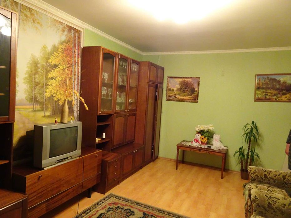 Демеевская, отдельная отличная комната, метро Голосеевская