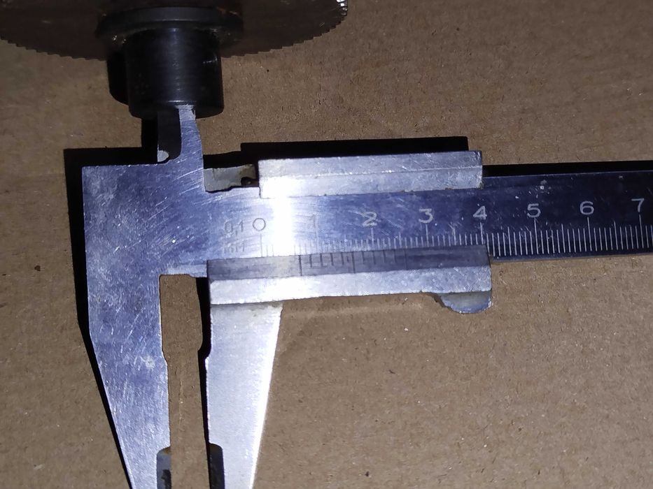 Шестерня 64 мм текстолітова косі зубці