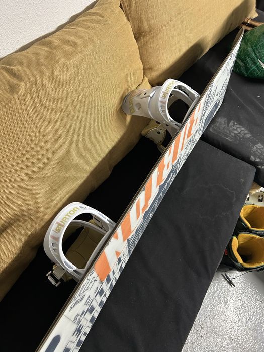 Prancha snowboard Burton+ saco prancha nitro