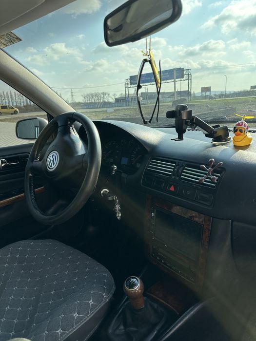 Volkswagen Bora 2000