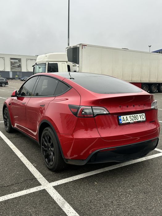 Tesla Model Y 2020